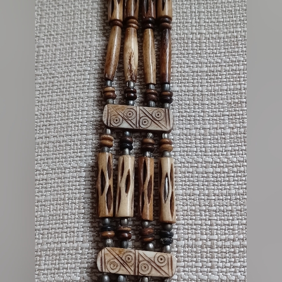 Artisan Handmade Four-Strand Tribal Hairpipe Choker Necklace 🤎💫 - Picture 5 of 7